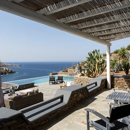 Mv Villa Kythnos